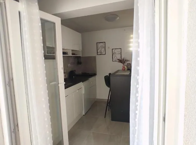 Appartement Mia 2 *